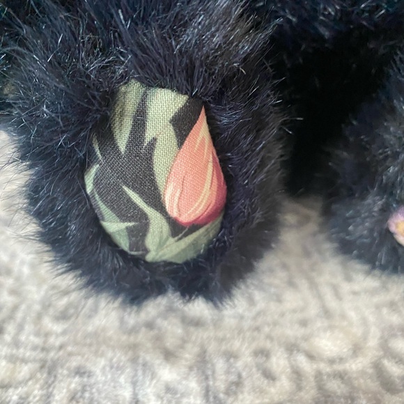Vintage Dakin Black teddy bear plush floral paws T29 - Picture 2 of 6